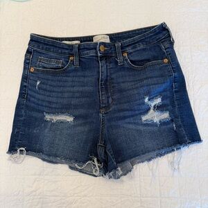 Universal Thread Blue Jean Shorts Distressed Cut-Off